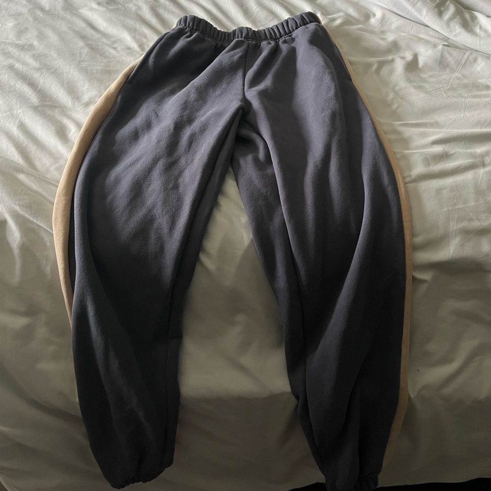 XS edikted sweats